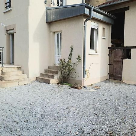 Maison De Village Avec Jardin Torpes  Экстерьер фото